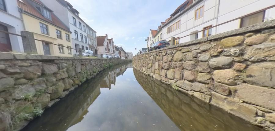 Mühlenbach Nh.Hafen Wismar KLick für 360° Ansicht