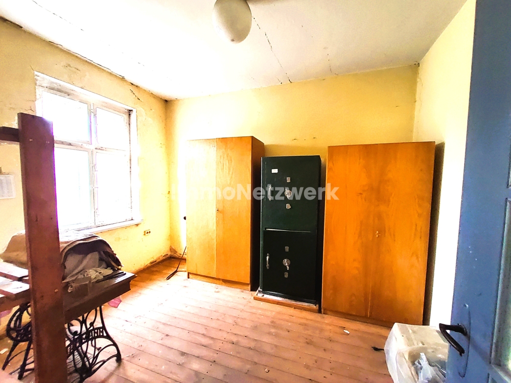 Gebäudeansicht - Zimmer 1