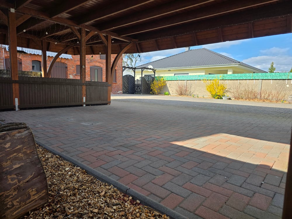 Carport