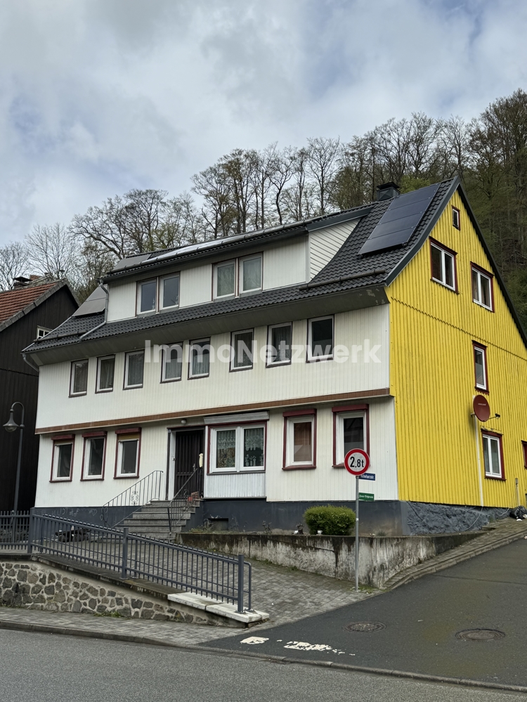 Saniertes Renditeobjekt mit PV Anlage im Ortskern von Zorge