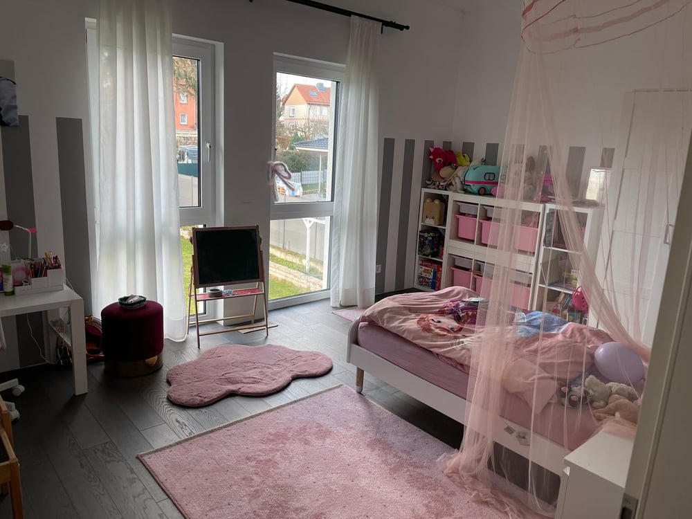 Schlafzimmer 2
