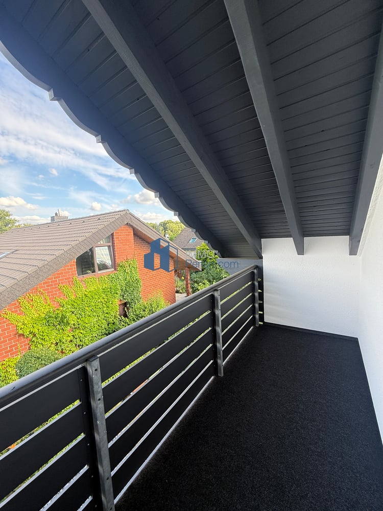 Balkon OG