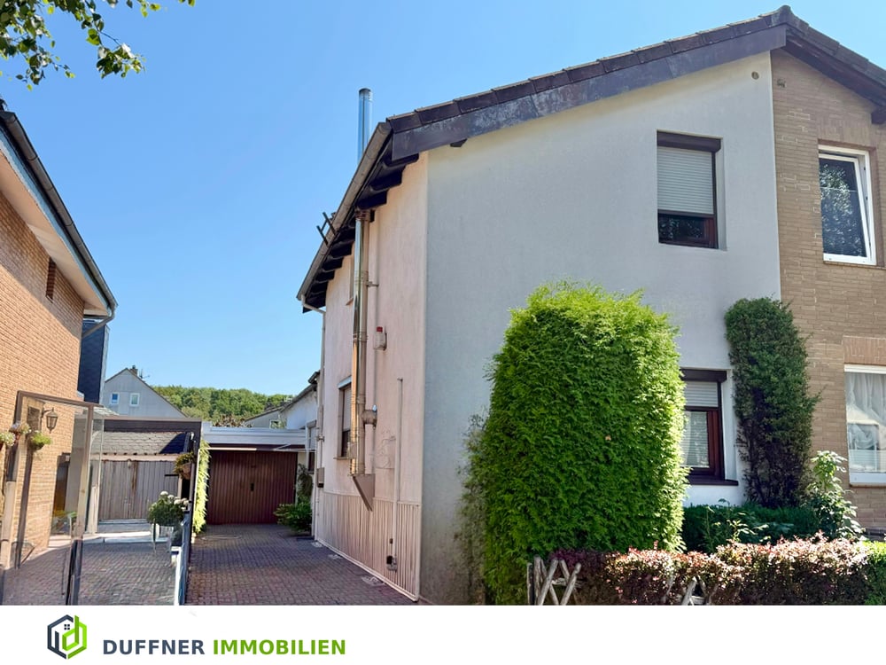 RESERVIERT: Charmante Doppelhaushälfte mit Garten in ruhiger Lage von Kiel-Ellerbek