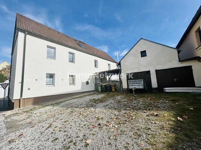 Straßenansicht