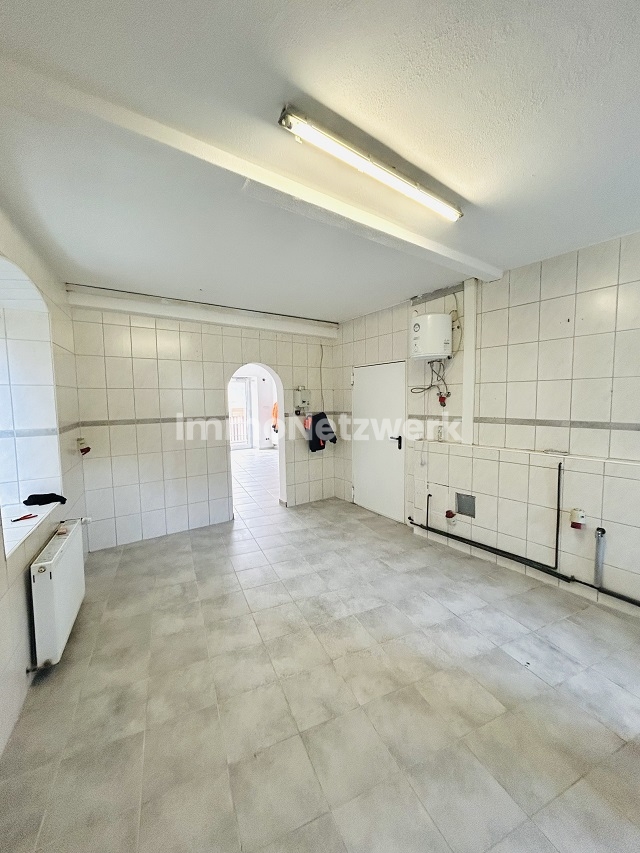 Raum 1 Gewerbe