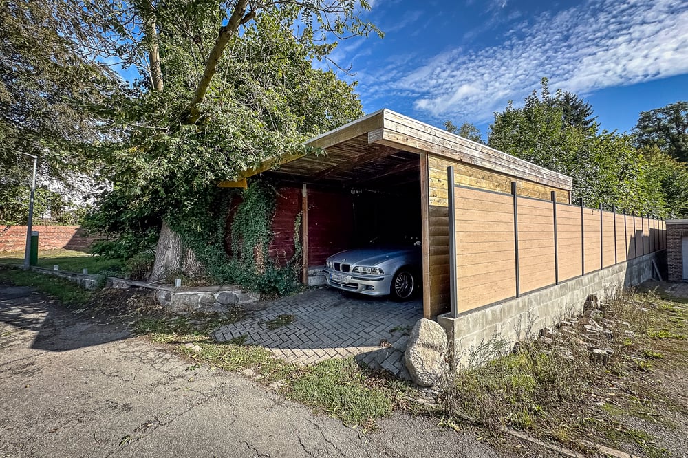 Carport
