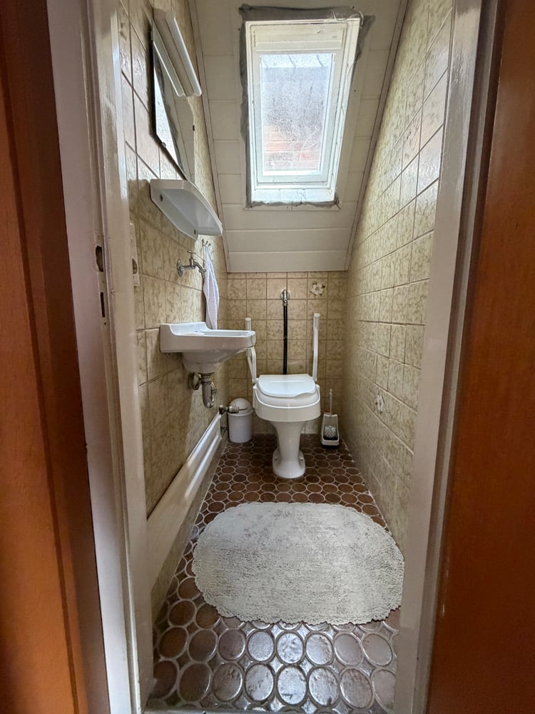 WC DG