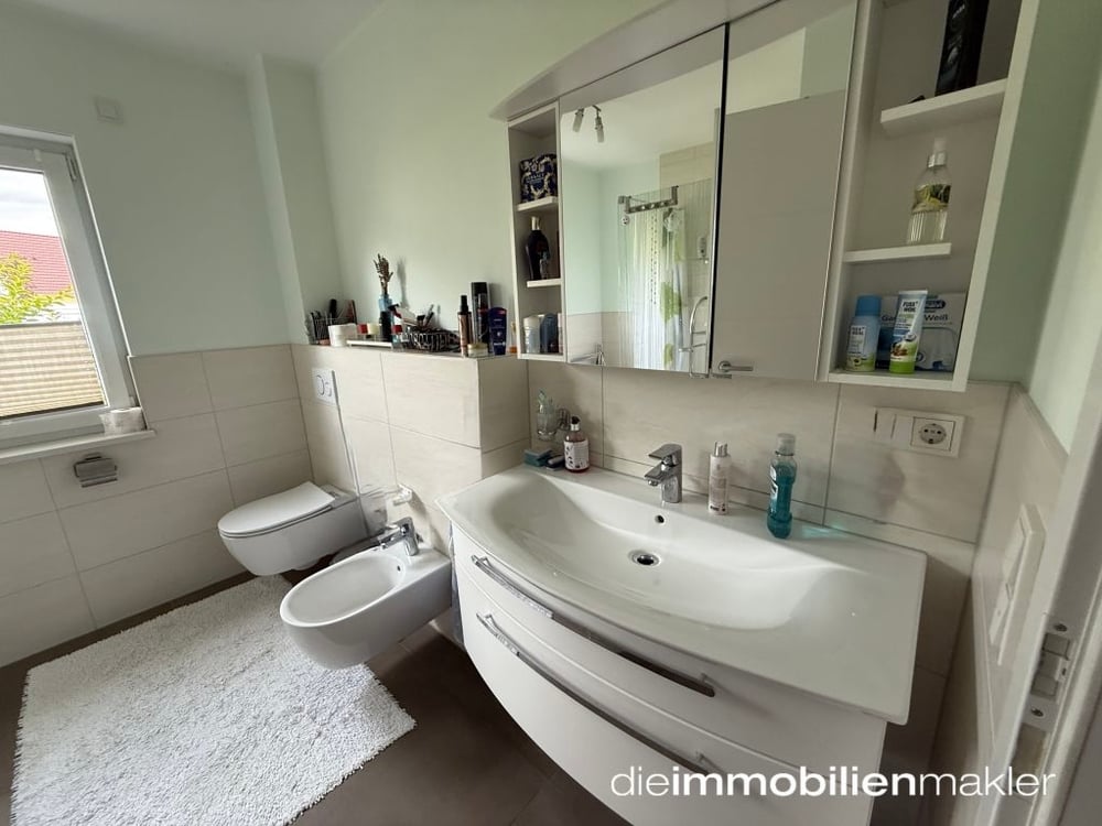 Bad mit Dusche