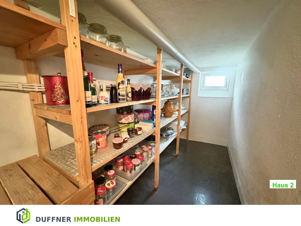 Haus 2 Teilkeller vorräte