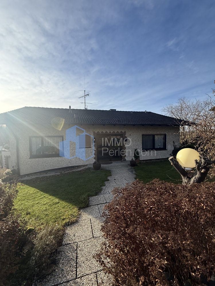 Gepflegtes Einfamilienhaus in sehr ruhiger Lage von Calden-Meimbressen