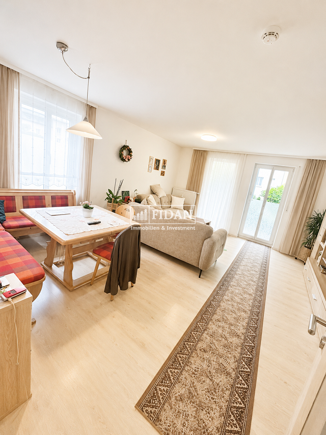 Wohnzimmer Ansicht 2