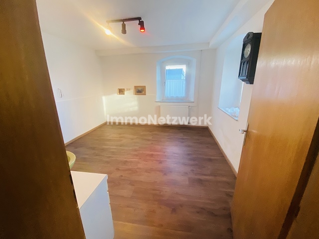 EG Zimmer  Büro oder Arbeitszi
