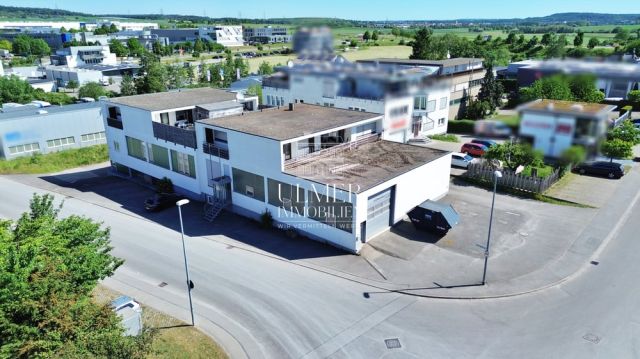 Vielseitig nutzbare Gewerbeimmobilie mit Wohnanteil im Industriegebiet von Gärtringen