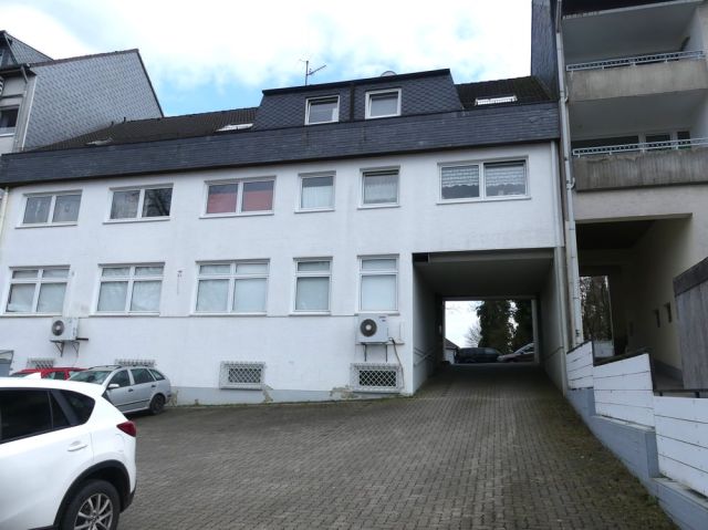 Gepflegtes und vermietetes Wohn- und Geschäftshaus in zentrumsnaher Lage