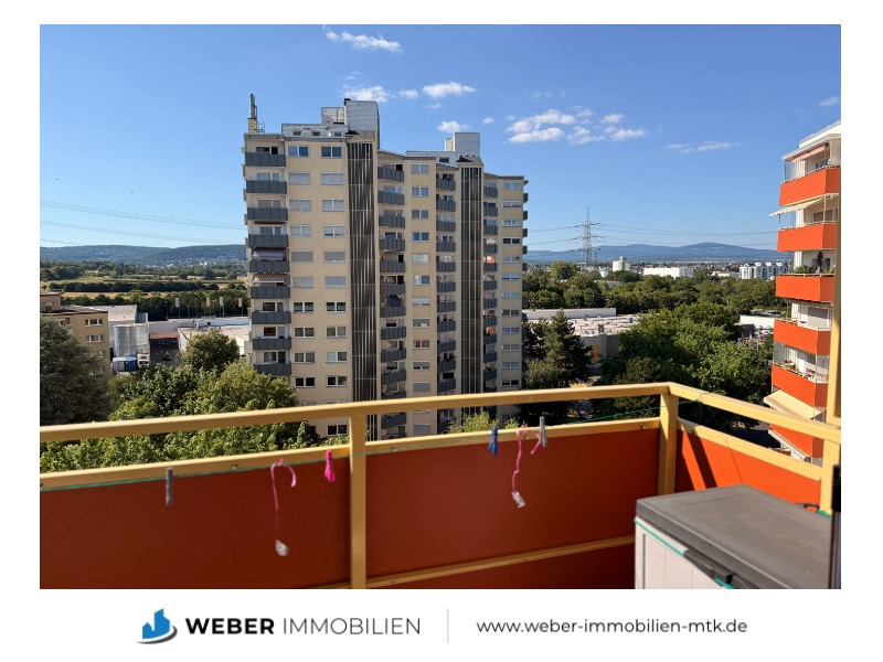 Ihr Logenplatz über Hattersheim – helle, vollmöblierte  2-Zimmer-Wohnung mit Westbalkon
