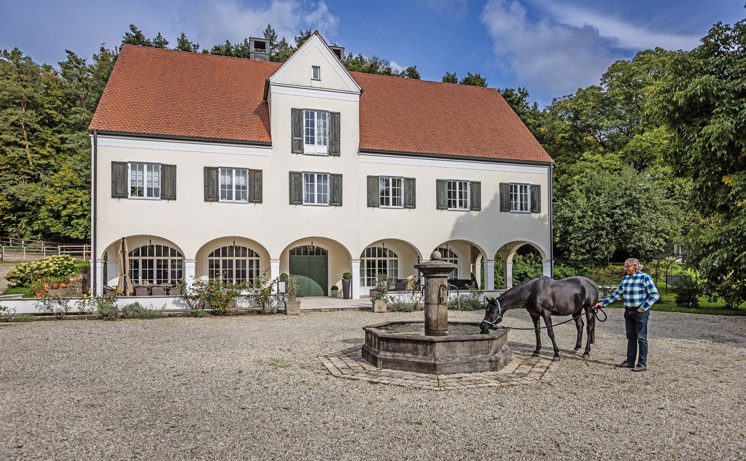Oberbayern, Pfaffenhofen an der Ilm - Traumanwesen für den Pferdefreund