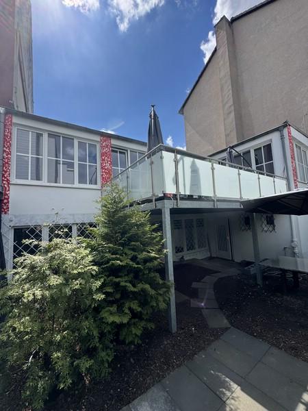TERRASSENWOHNUNG - Neid der Freunde - kostenlos dabei - REAL und MODERN - besonders und grenznah!