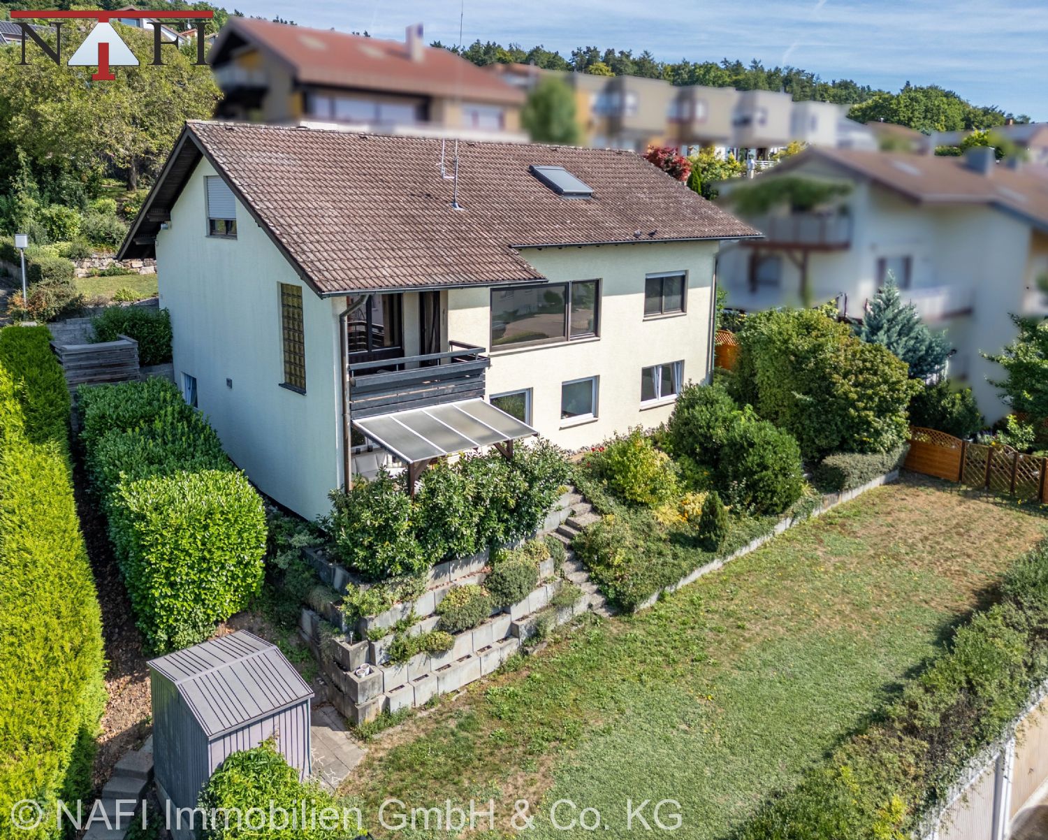 ** Solide Kapitalanlage: Mehrfamilienhaus mit Entwicklungspotenzial **