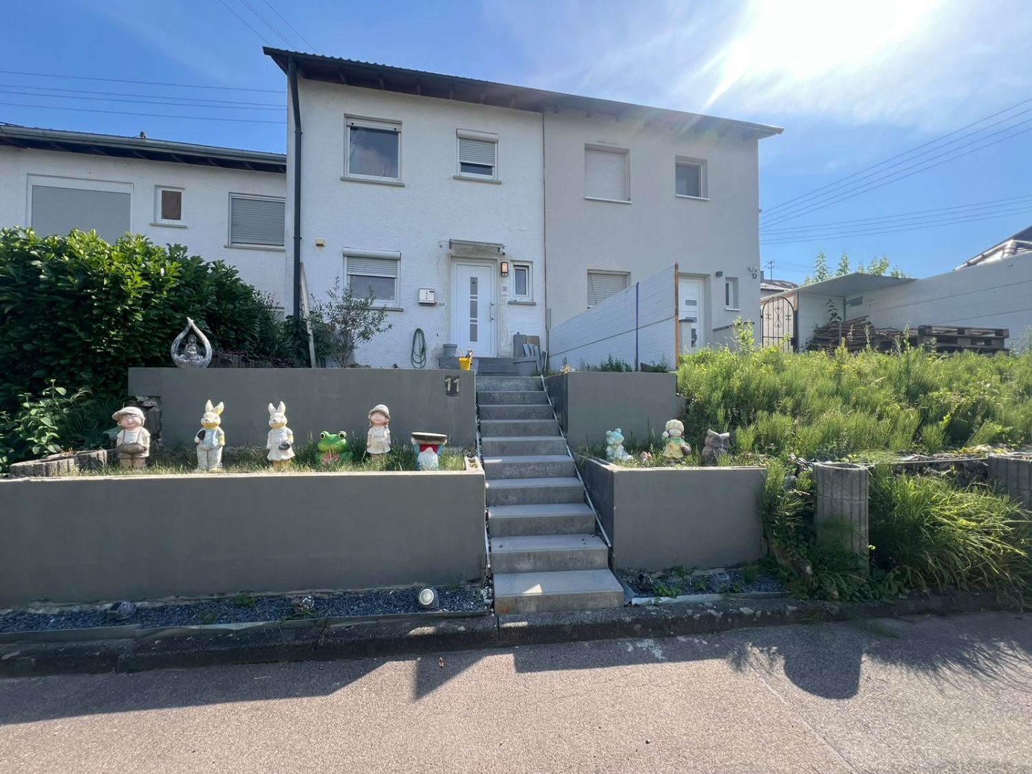 Reihenmittelhaus zum Kauf in Weissach