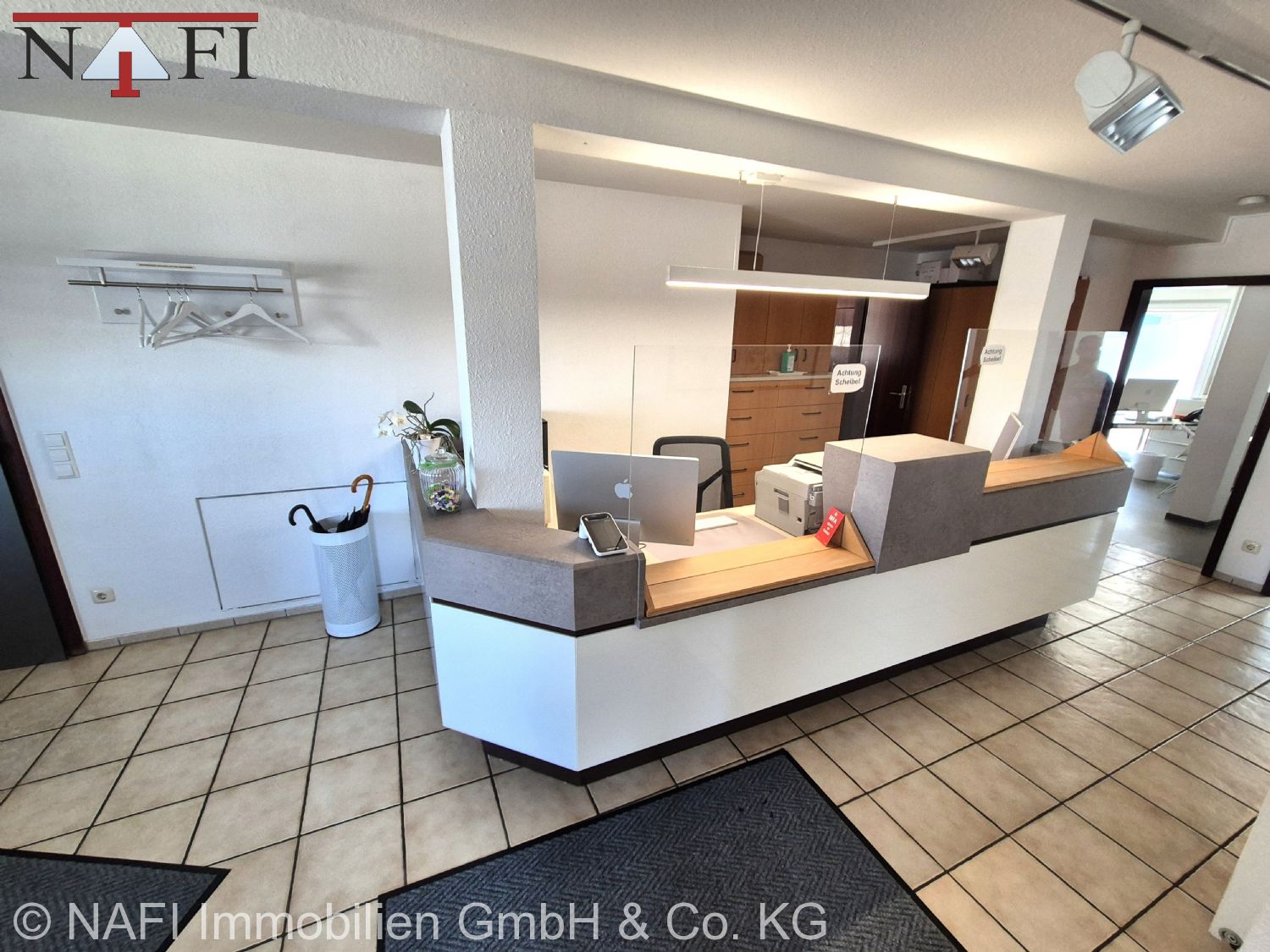 **Etablierte Praxisfläche im bekannten Ärztehaus Schorndorf – Ideal für Fachärzte & Therapeuten!**