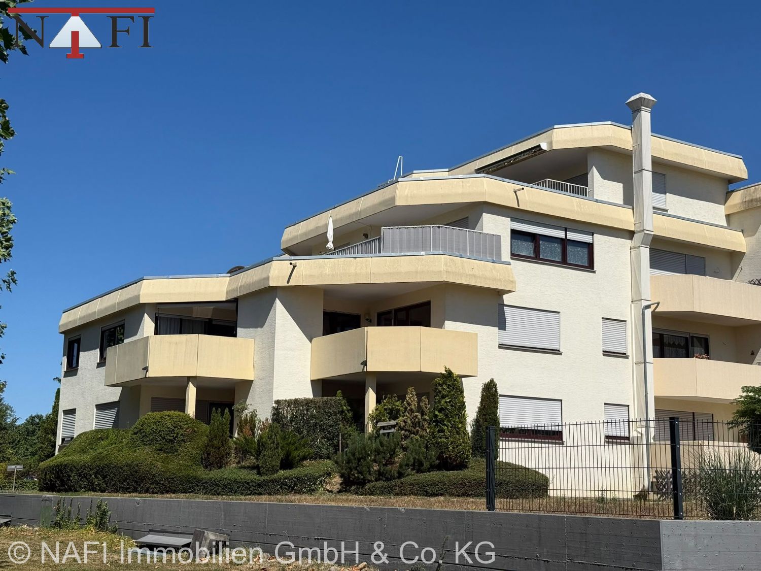 ***Moderne 3,5-Zimmer-Etagenwohnung mit großem, sonnigen Balkon in ruhiger Wohnlage***