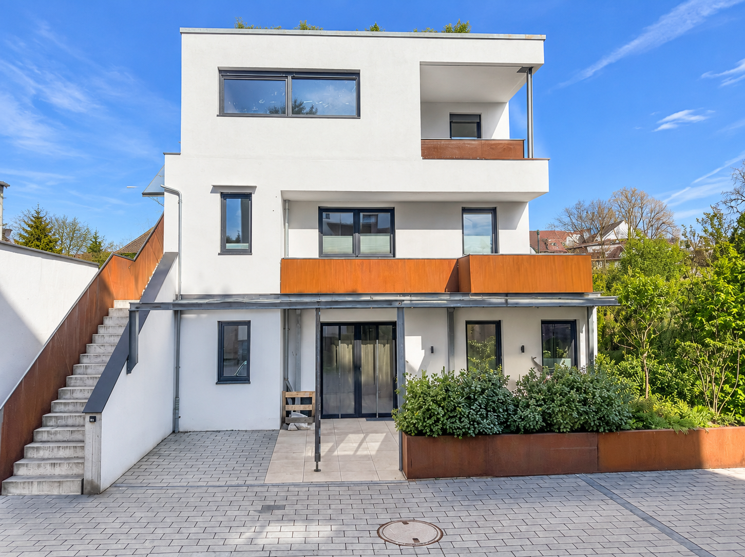 **Exklusives Wohnen mit Weitblick – Stilvolles 3,5-Zi.-Penthouse**
