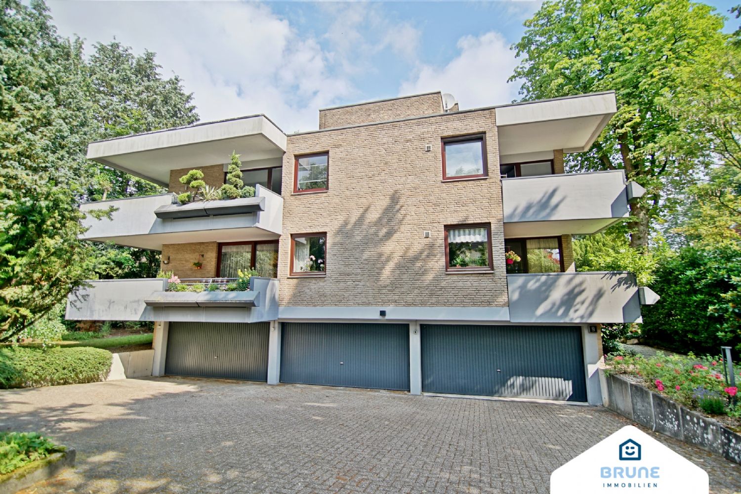 BRUNE IMMOBILIEN: Leben in Parknähe