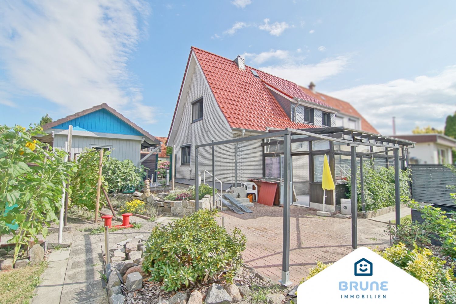 BRUNE IMMOBILIEN: Idyllisches Wohnen im Eckernfeld
