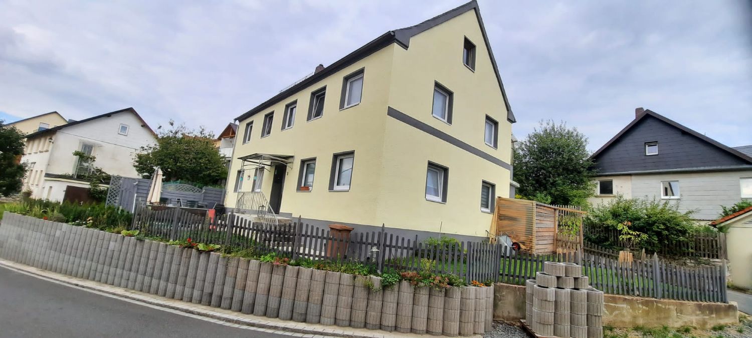 Schönes saniertes EFH mit kleinem Garten in Trockau