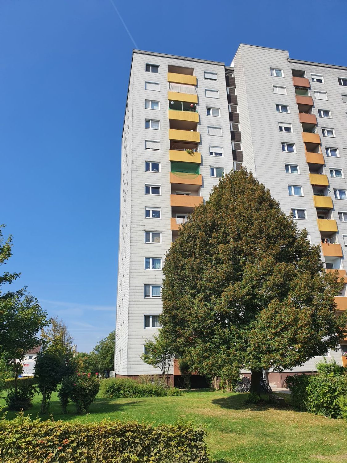 Schöne 3 ZW in einem gepflegten Hochhaus in Crailsheim