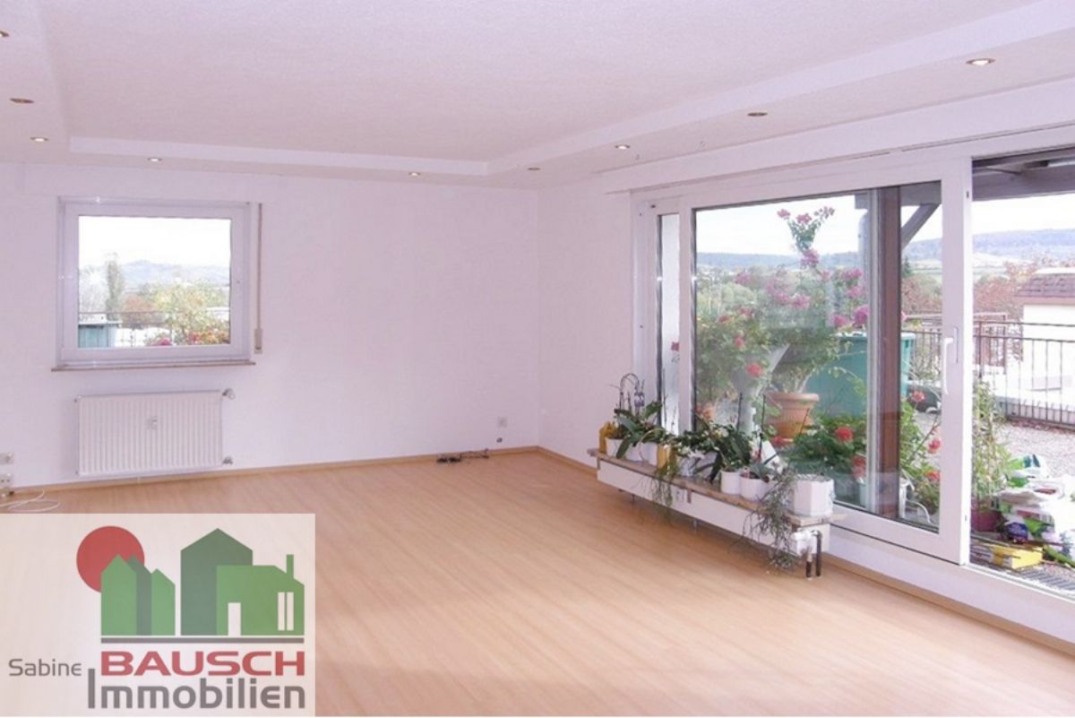 *Penthouse mit 103 m² WF und 75 m² Dachterrasse*