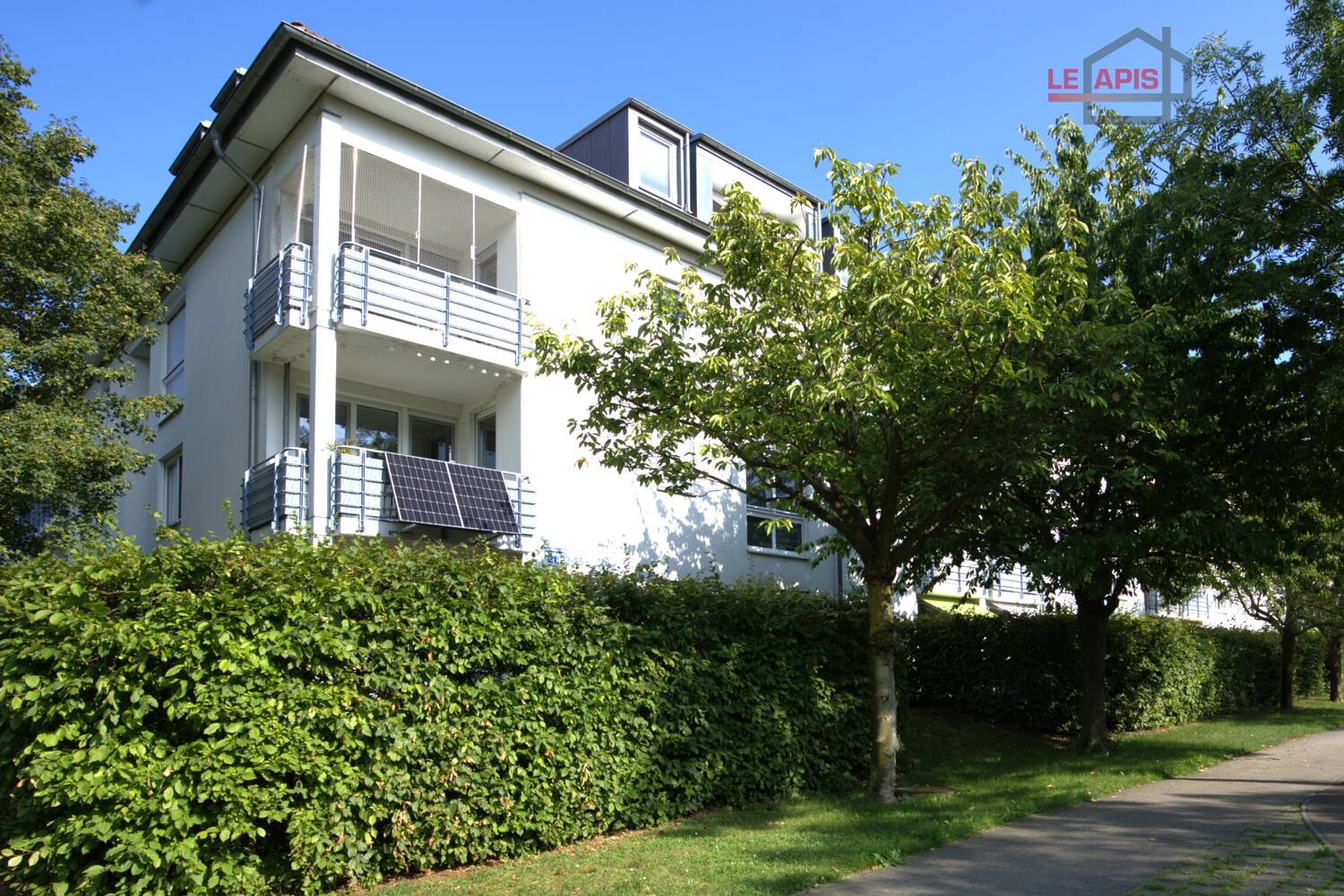 ENTZÜCKENDE DG-2-RWG M. BALKON, AR U. TG IN BELIEBTER LAGE V. LPZ.-LAUSEN - NAHE D. KULKWITZER SEE´S