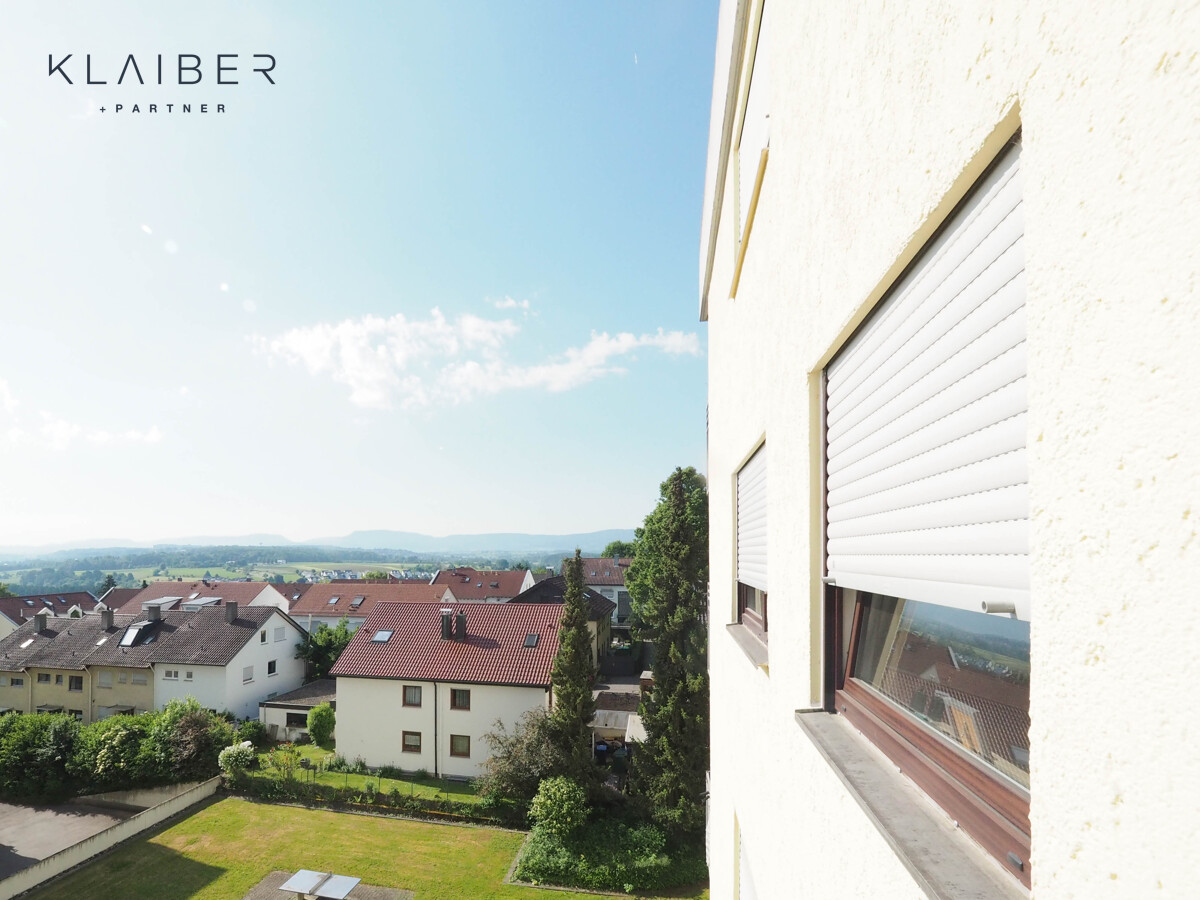 ***Über den Dächern...mit Aussicht, 1,5 Zi,Kü,Bad Stellplatz..alles neu***