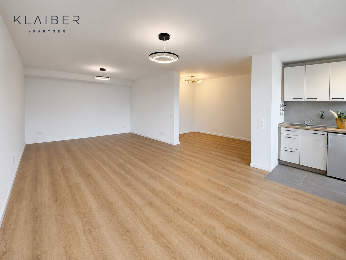 ***Kapitalanleger aufgepasst: frisch saniert – bis ca. 5,3 % Rendite | Balkon & Stellplatz***