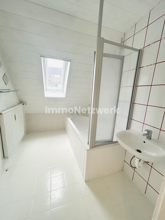 Badezimmer DG