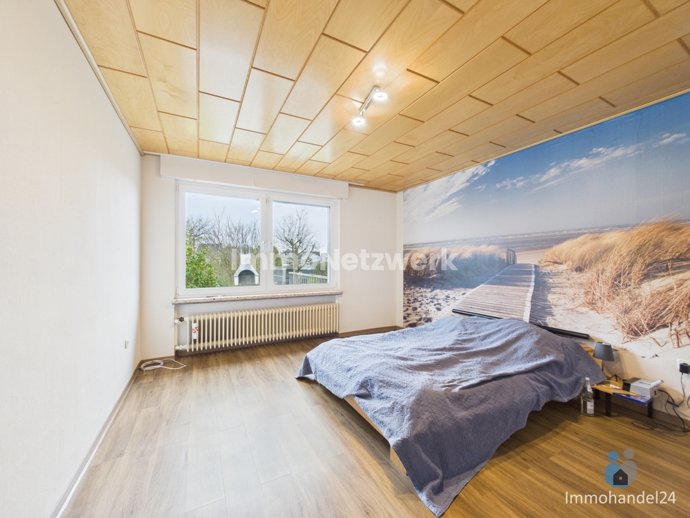 Schlafzimmer II