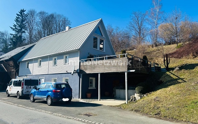 Front seitlich gesamt