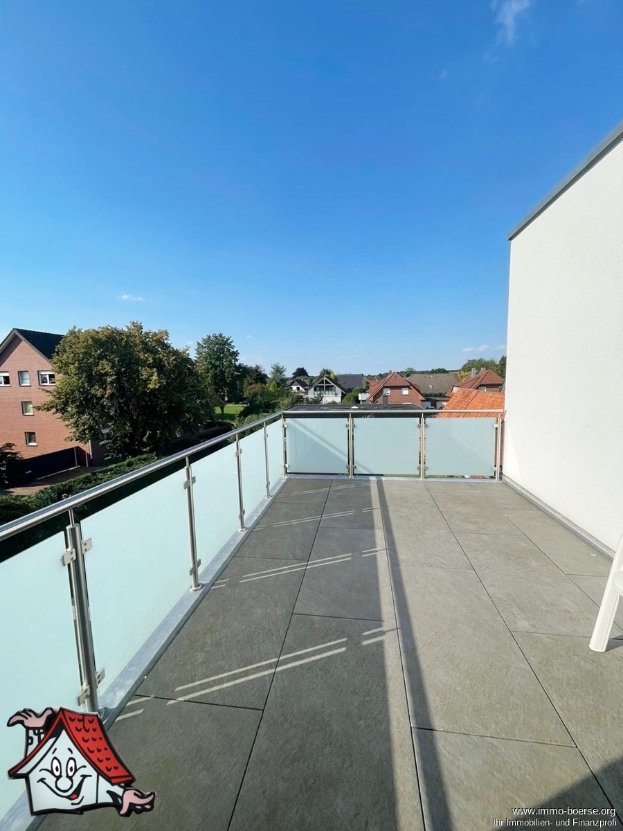 Friesoythe: Exklusives Penthouse mit großzügiger Dachterrasse
