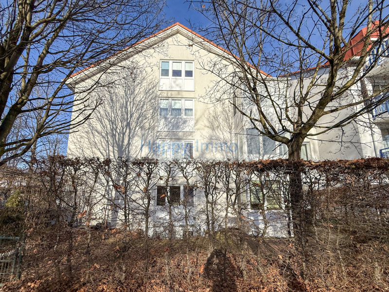 bezugsfreie 2 Zimmerwhg mit Wintergarten, Garten, Hobbyraum,  TG und Stellplatz