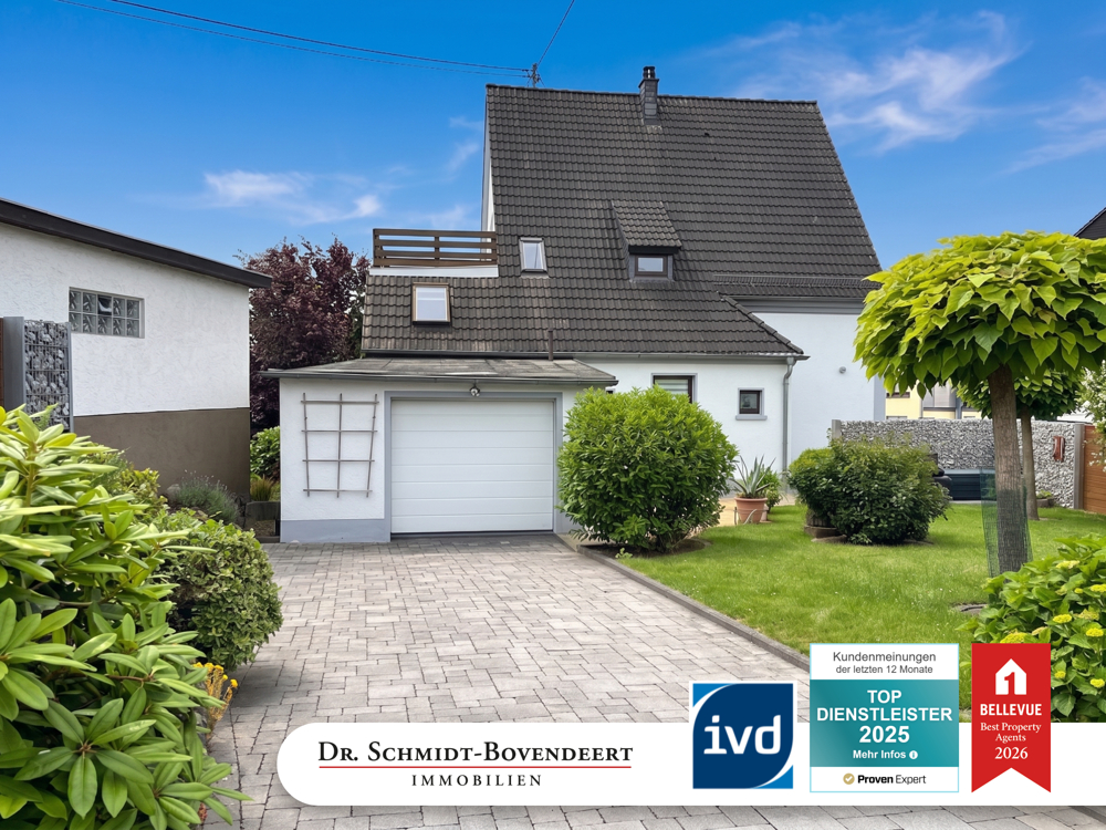 Zentrale Lage trifft Lebensqualität: Sonnige Dachterrasse, wunderschöner Garten & Wellnessbereich in 56237 Nauort