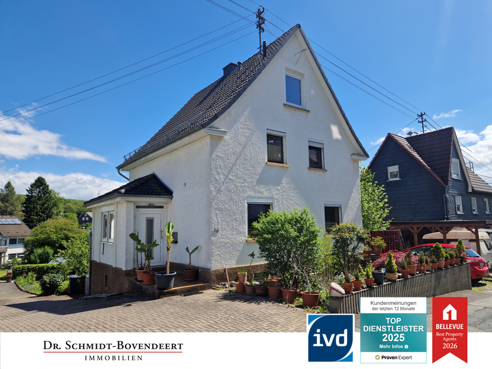 Solides Einfamilienhaus mit schönem Garten in Wilnsdorf-Flammersbach!