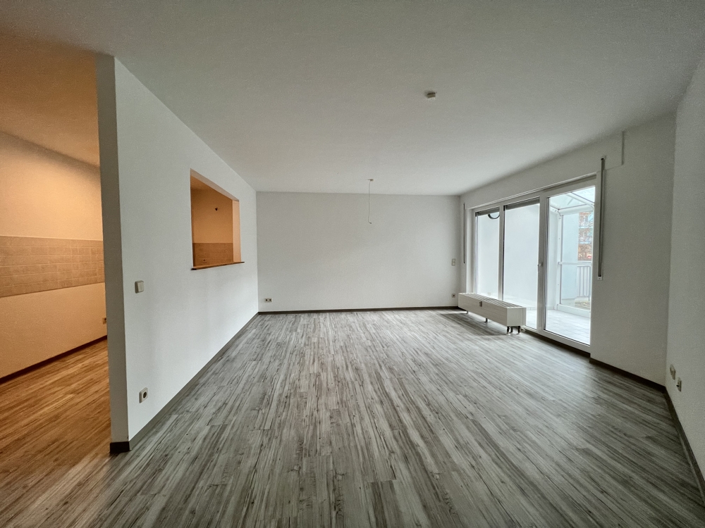 attraktive 3 Raum Wohnung mit Wintergarten + Balkon +++TOP+++  Wohnpark Markkleeberg
