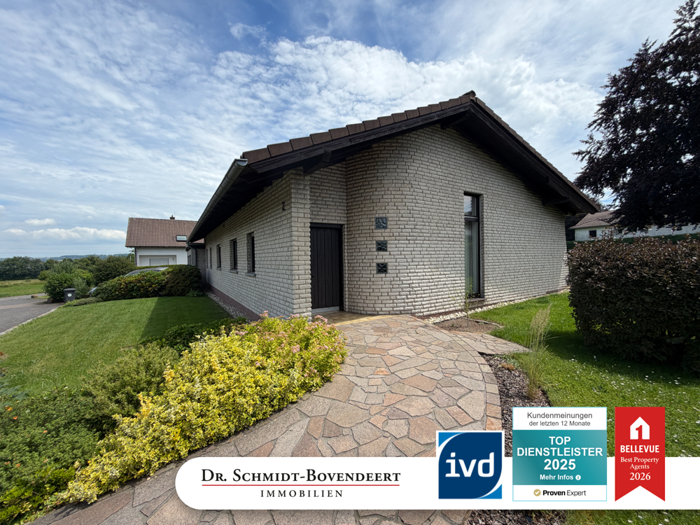 Gepflegtes Einfamilienhaus mit großem Garten und Sauna in Alpenrod