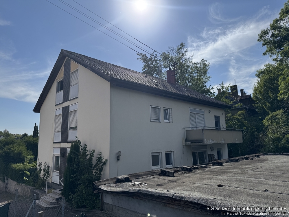Großzügiges Mehrfamilienhaus mit 3 Wohneinheiten – ideal für Familien, Mehrgenerationenwohnen & Garten.