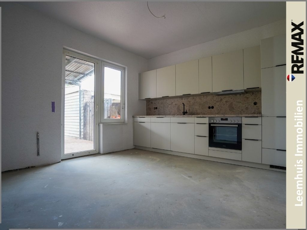 Erstbezug nach Sanierung! Modernes Einfamilienhaus in zentraler Lage von Bunde!