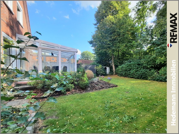 Die NORDSEE vor der Tür * großes Ein-/Zweifamilienhaus * 4% Rendite möglich* Ferienwohnungen od. Festvermietung * Wintergarten * gute Verkehrsanbindung * TOP Preis-Leistung!