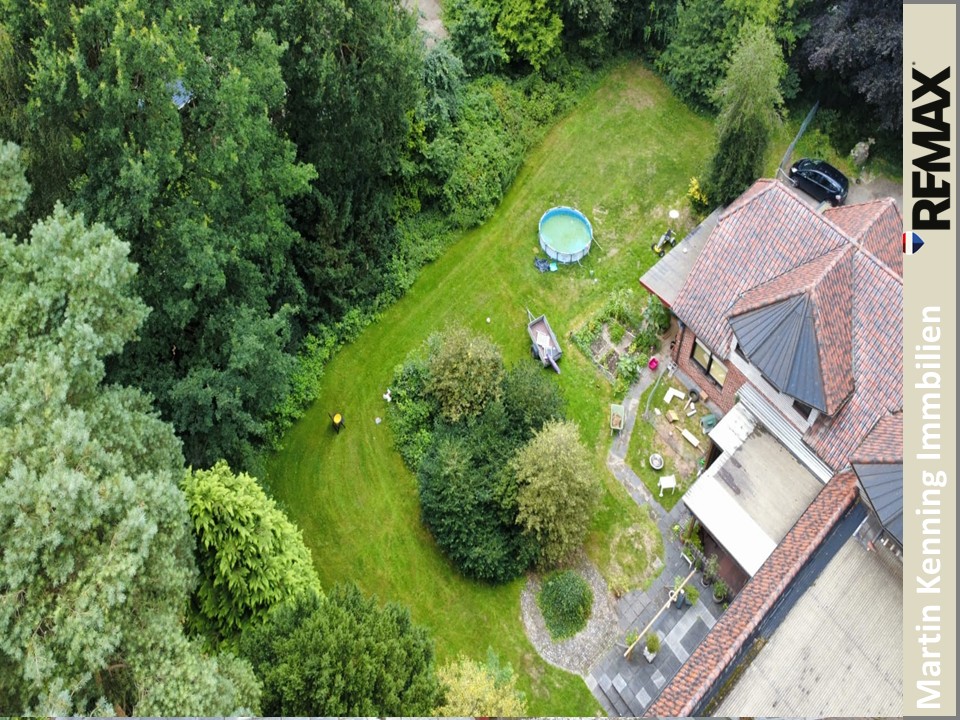 **Seltene Gelegenheit: Wohnanwesen mit Bauantrag zur Erweiterung auf ca. 5.000 m² Grundstück**