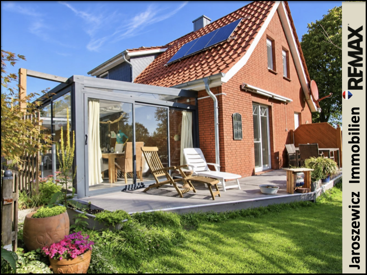 Familie und Homeoffice im Grünen: Haus mit Glasfaser, Schwimmteich und 5.000 m² Platz zum Wohlfühlen